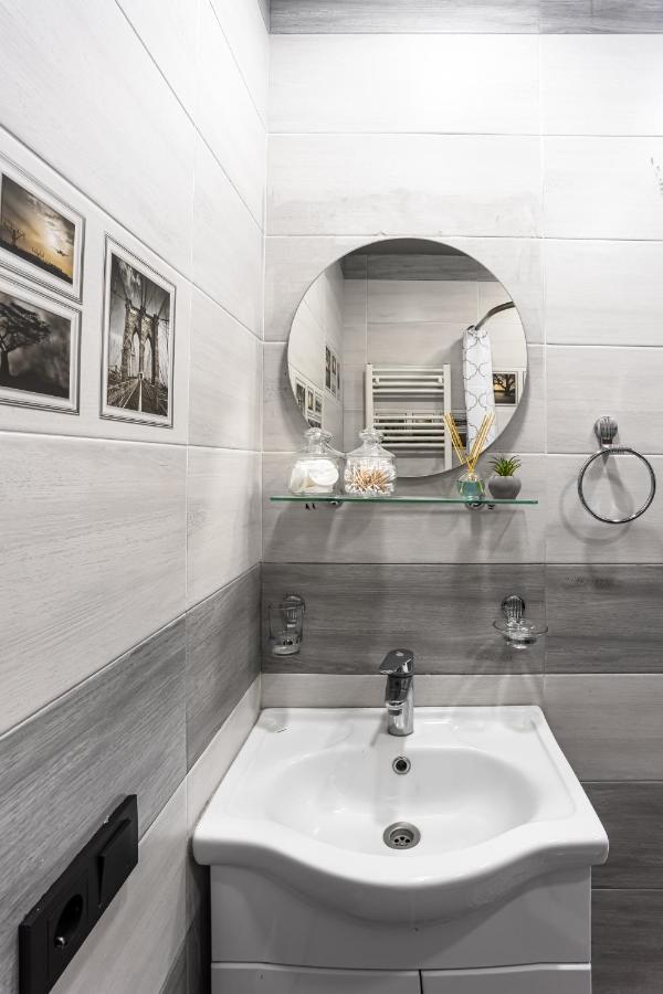 Hotelise I Tonic Apartment 예레반 외부 사진